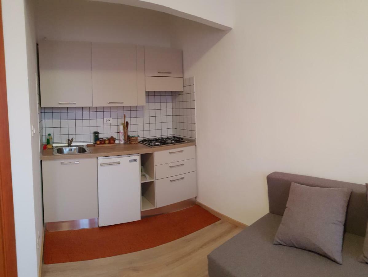 ゴリツィアCasa Rafutアパートメント エクステリア 写真
